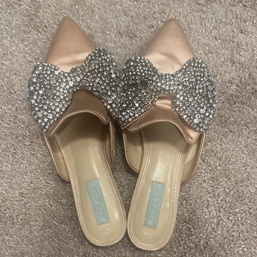 Glamorous Betsey Johnson Rhinestone Bow Satin Mules - Picture 3 of 7